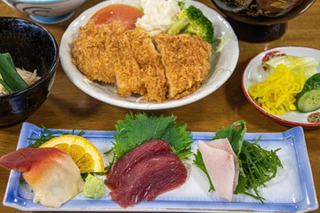 夕食