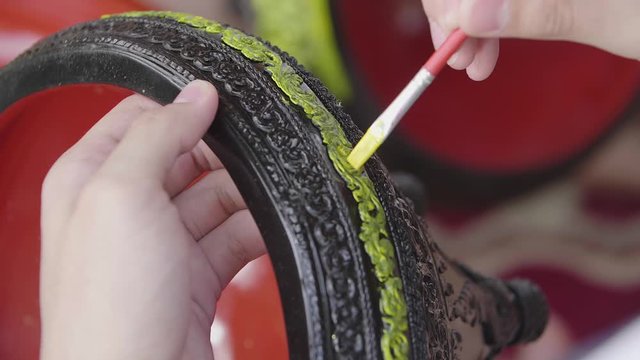 Hand Painting Lao Lacquerware Handicraft