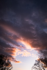 Obraz premium Portrait Dark Over Clouds