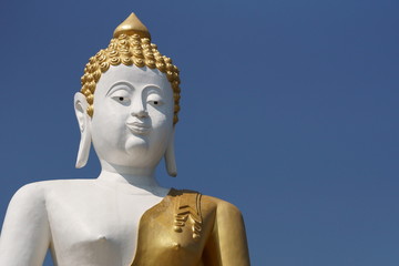statue of buddha in thailand