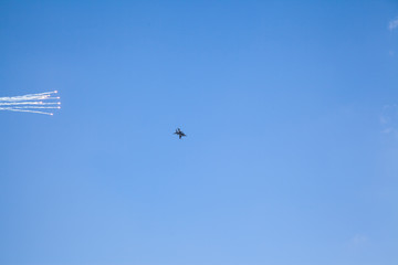 powerful & energetic & dynamic airshow