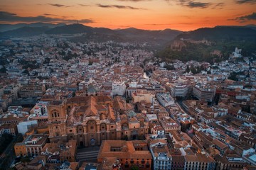 Obraz premium Granada Alhambra aerial view sunrise