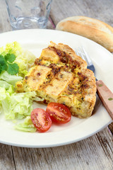 part de tarte au fromage et pommes de terre