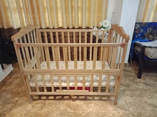 Fototapeta na wymiar baby sleeping in crib