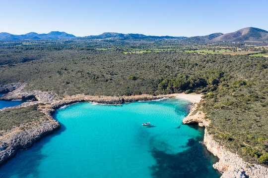 The Cala Varques lagoon in Mallorca