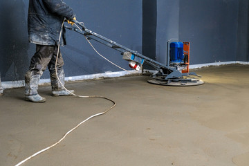 builders poured concrete at the construction site