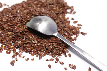 Leinsamen geschrotet