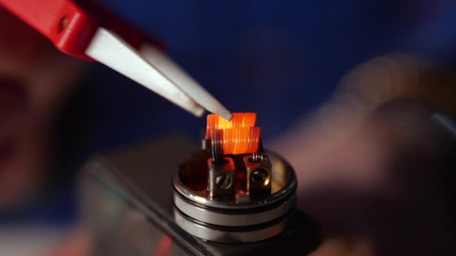Vape Macro, Coil Change In Rda Atomizer For Vaping , E-Cigarette