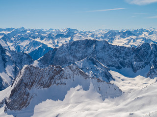 Fototapeta na wymiar Mountain range around Zugspitze, Germany