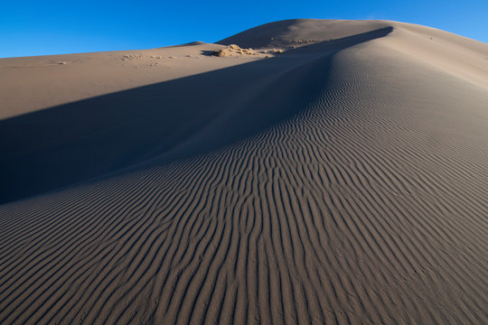 Drift sand dunes in the Gobi desert © WWC