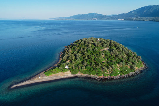Vista aerea delle isole Lichadonisia in Eubea