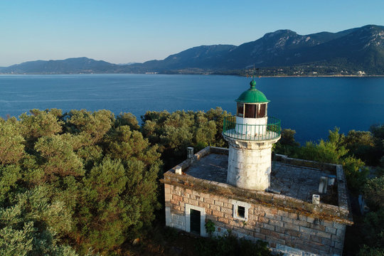 Vista aerea delle isole Lichadonisia in Eubea