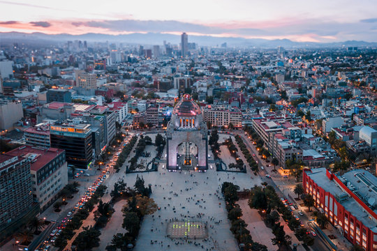  Aerial photography with miniature effect of the sunset at the "Monumento a la Revolución" in Mexico City
