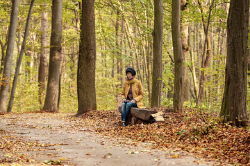 Fototapeta premium Hipster girl in a park