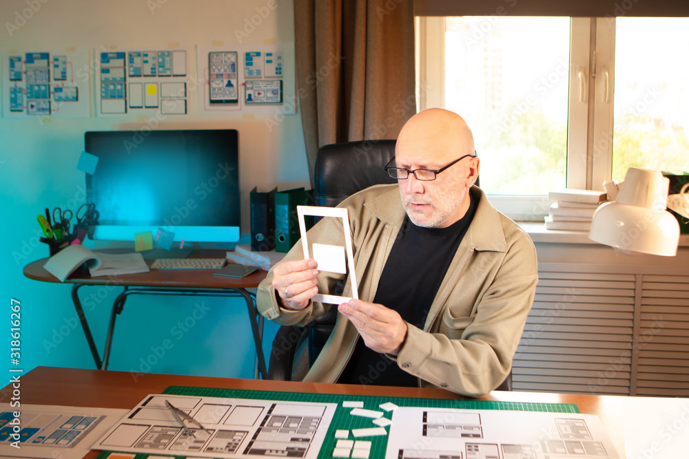 Poster web designer.organization of the layout of the mobile application. adaptation of the apps for differ