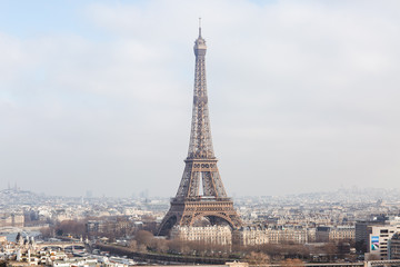 Vue aérienne de Paris et de sa Tour Eiffel