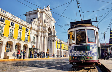 The Rua Augusta Arch in Lisbon, Portugal. - obrazy, fototapety, plakaty