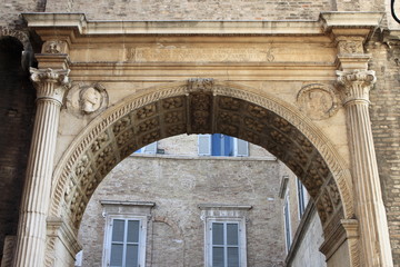 Obraz premium Arch of Carola in Ancona, Italy
