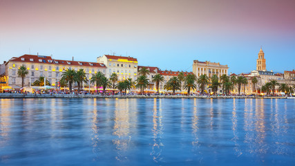 Fototapeta premium Adriatic Sea in Split at sunset