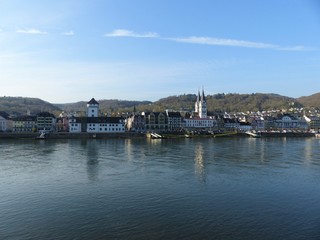 Fototapeta premium Blick über den Rhein nach Boppard