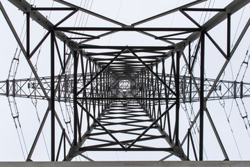 High voltage pylon with cables