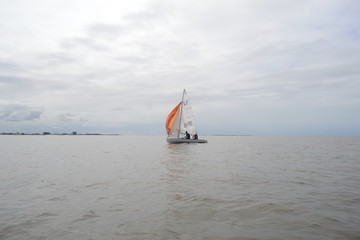 Fototapeta premium lost in the sea