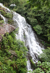 Fototapeta na wymiar Beautiful waterfall in central Vietnam