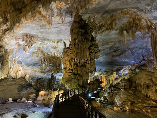 Paradise Cave in the national park Vietnam