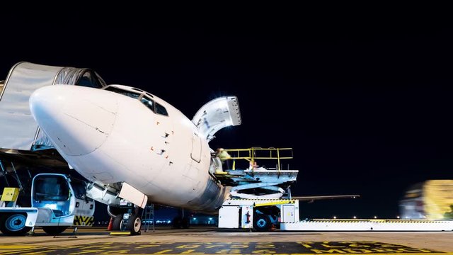 loading cargo to the aircraft loop