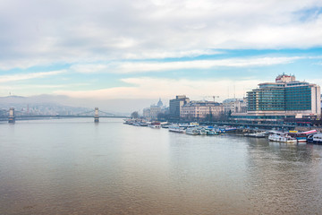 Fototapeta premium BUDAPEST, HUNGARY - January 16,2018: view of historic architectural in Budapest from Danube