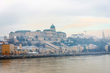 Naklejka premium BUDAPEST, HUNGARY - January 16,2018: view of historic architectural in Budapest from Danube