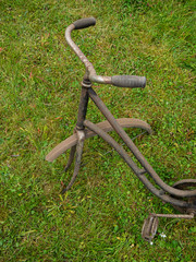 handlebars on old rusty bike