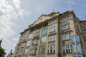 Fototapeta na wymiar facade of an old building of prague