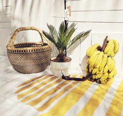 still life with bananas