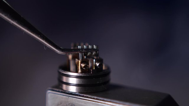 Vape Macro, Coil Change In Rda Atomizer For Vaping , E-Cigarette