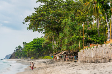Der Mangsit beach in Sengiggi auf Lombok, Indonesien