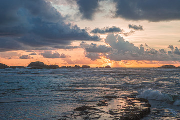 Obraz premium sunset over the sea