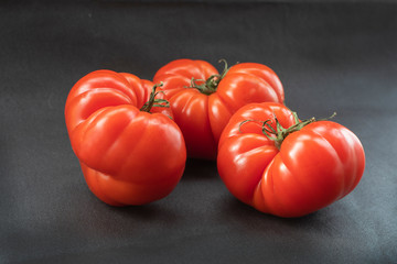 Fresh organic red Spanish tomatoes