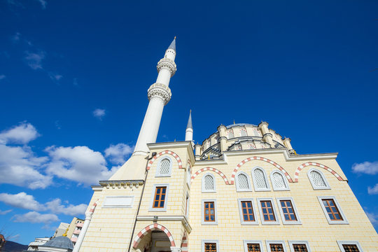 Isa beg Xhamia Mosque of Mitrovica. Isa Beg mosque is an islamic landmark of Kosovo, reconstructed by the Turkish Cooperation Agency