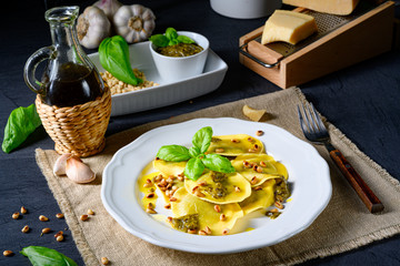 Vegetariano italiano! Tortelli with roasted pine nuts and pesto basilico