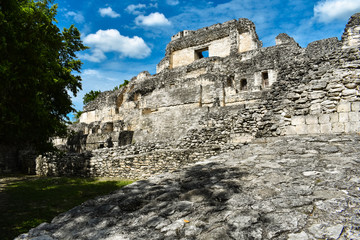 Fototapeta na wymiar Mayan ruins on the Becán site