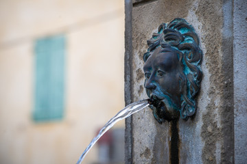 Fountain ,in L'isle sur la sorgue ,provence France, - obrazy, fototapety, plakaty