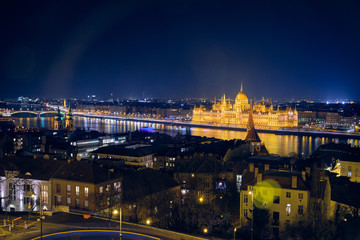 Fototapeta na wymiar Hungarian Parliament Building in Budapest at night.