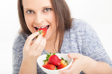 Eating strawberries 