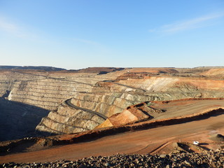 Super Pit Kalgoorlie Australie mine à ciel ouvert