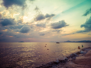 Obraz premium People swim in the sea