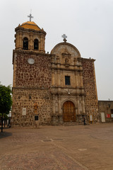 Fototapeta na wymiar Kościól w centrum Tequili