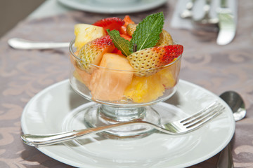 Bowl served with delicious and healthy fruit.