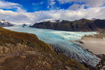 Skaftafellsjokull glaciar in Vatnajökull national park (Iceland)