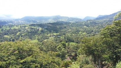 Fototapeta na wymiar Paisaje natural de Fusagasuga Colombia